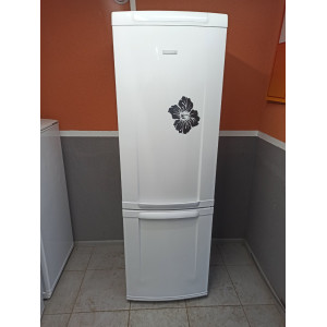 Холодильник Electrolux ERB 36301W8. Photo 2